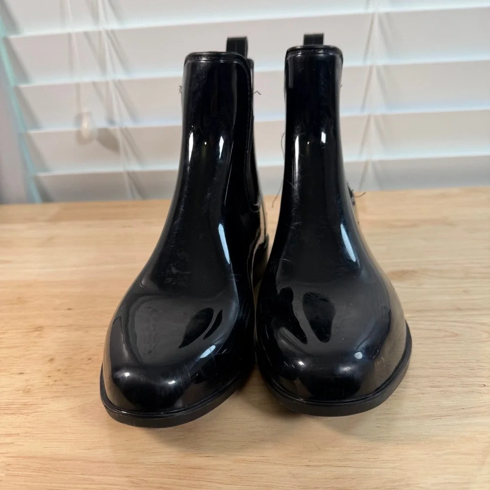 Lauren Ralph Lauren Tally Short Rain Boots Women's Black Pull-On Round Toe - 6